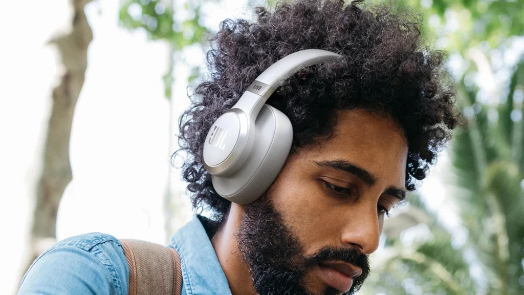 هدفون JBL Tune 770NC